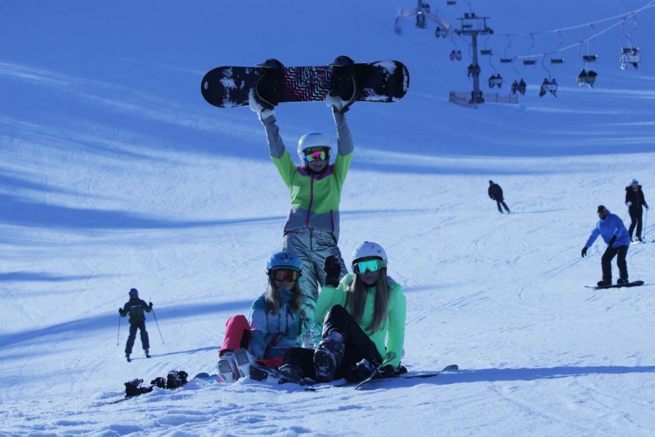 Pensjonat Laworta Ski Ustrzyki Dolne Exteriér fotografie