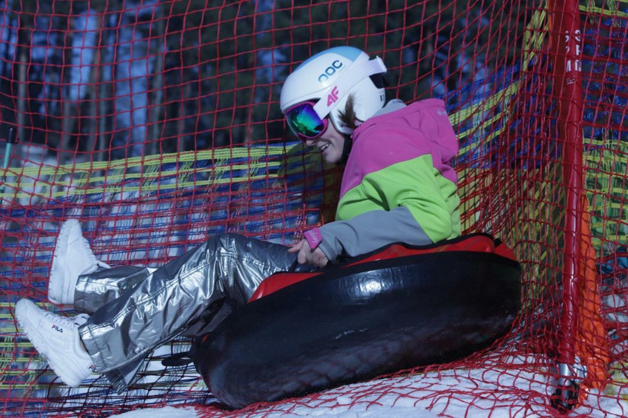 Pensjonat Laworta Ski Ustrzyki Dolne Exteriér fotografie