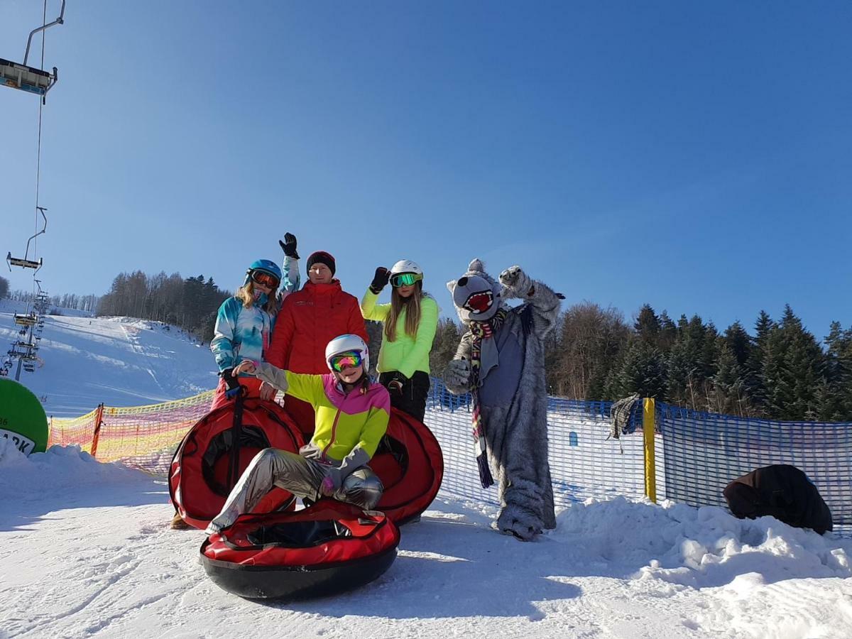 Pensjonat Laworta Ski Ustrzyki Dolne Exteriér fotografie