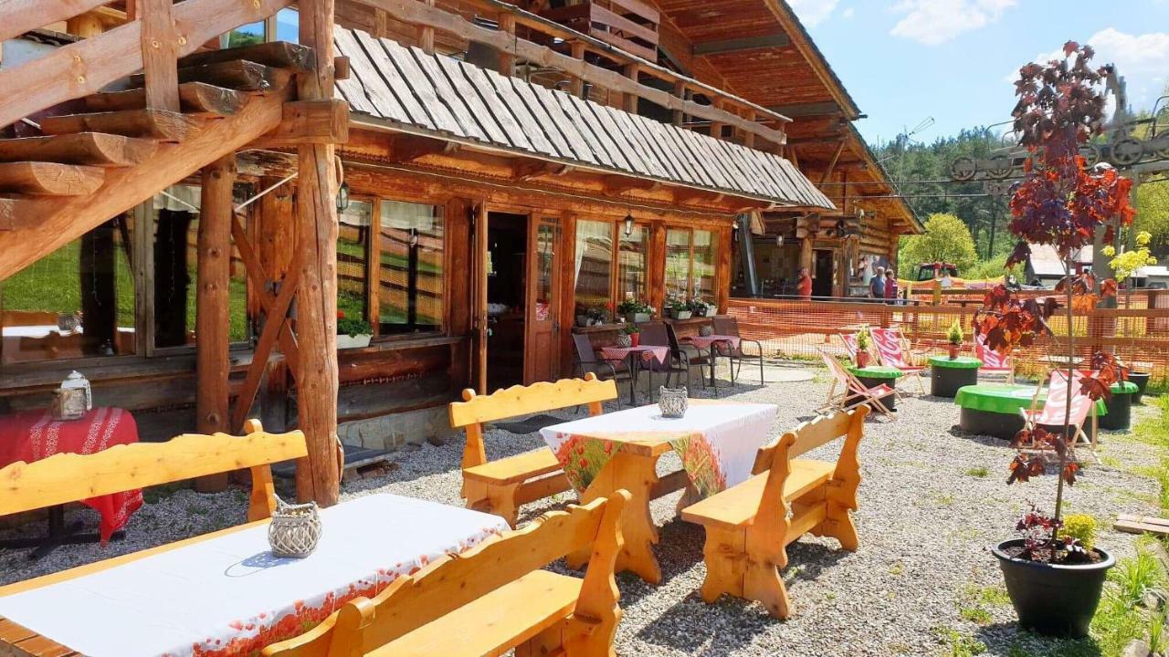 Pensjonat Laworta Ski Ustrzyki Dolne Exteriér fotografie